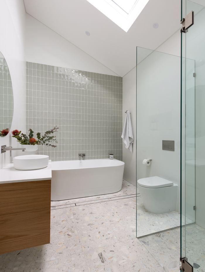 Allambie Residence by ViewThru Architects
and interiors by Christina Prescott Design.