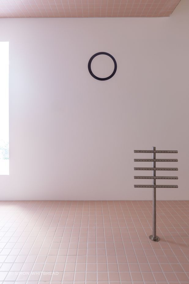 Expella's stunning Shadowline Diffuser Round.