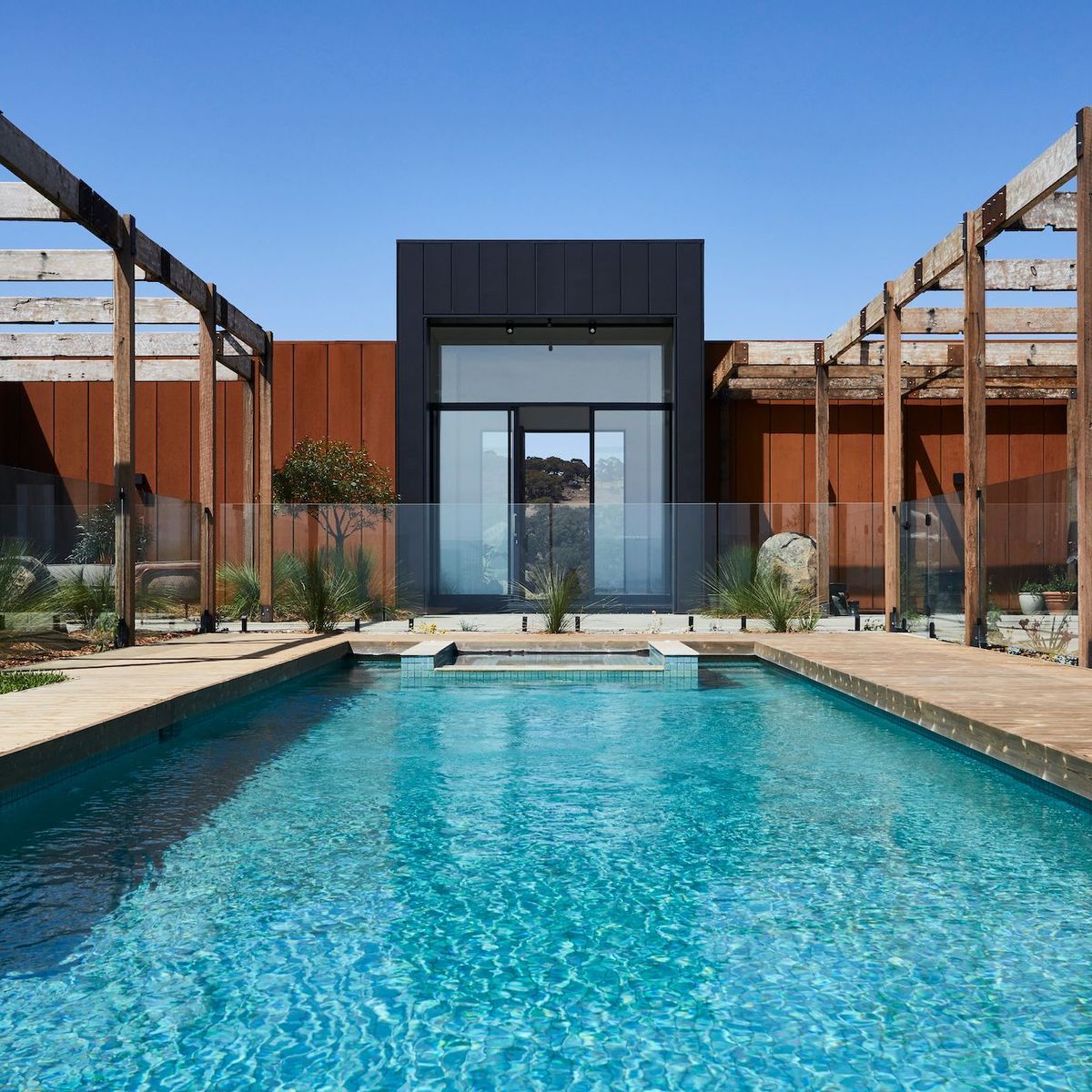 When do you need an architect? A comprehensive guide for your next project