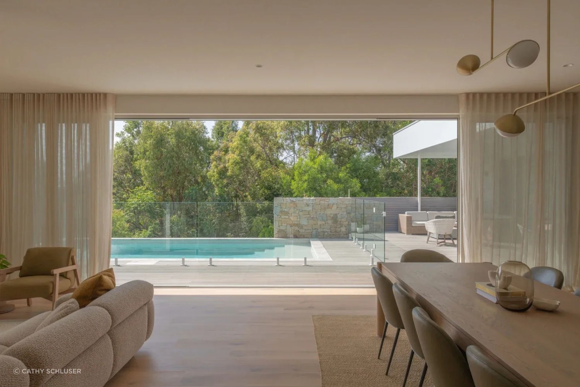 Drawing inspiration from a Palm Springs aesthetic, Bronzewing House by Hive Architecture uses a soft coastal palette of colours and materials to create a calm and relaxed, luxury experience for the homeowners.