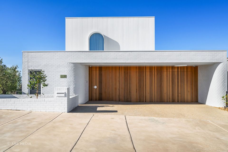 High-quality design and workmanship on display with the Kilimanjaro Street Project by AT ARCDESIGN.