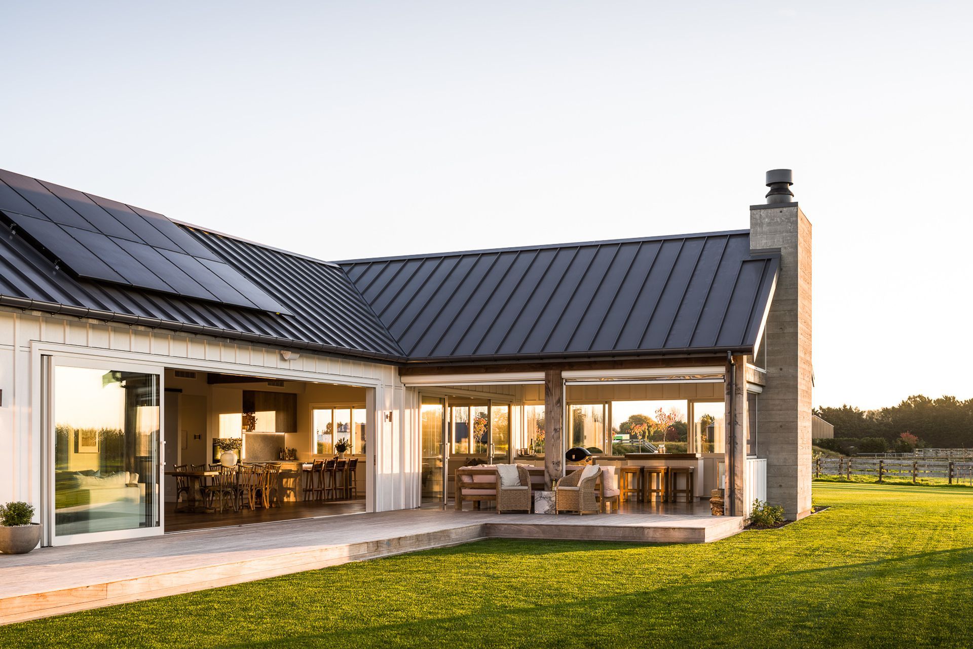 On tray roofs, flashings must be installed correctly so that the roof doesn't fail down the track.