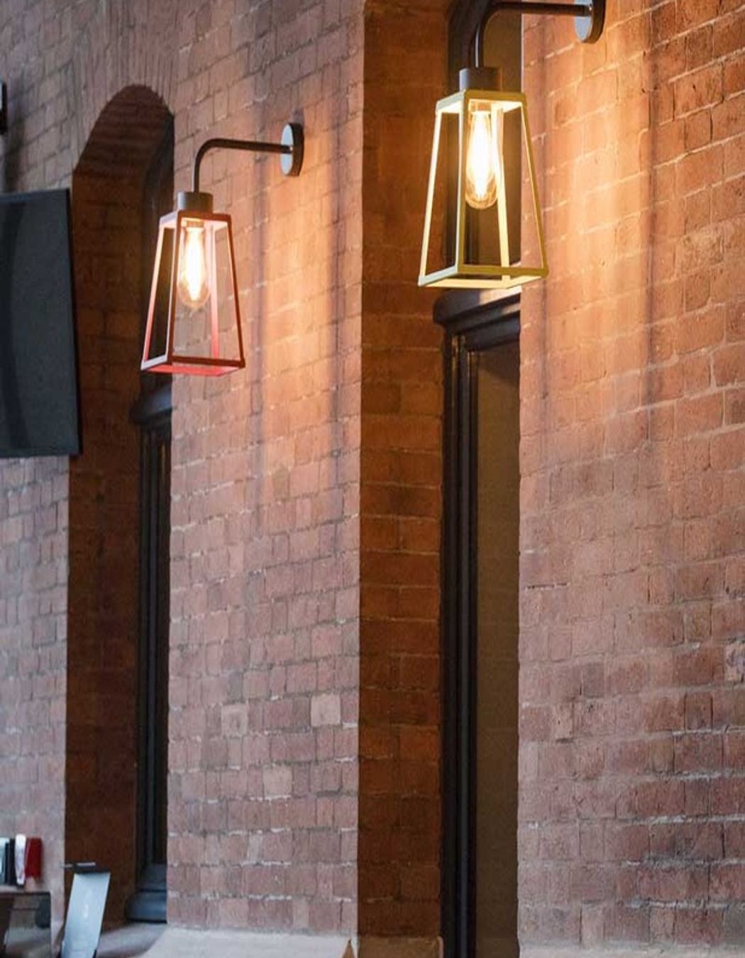 The right outdoor lighting solution highlights a buildings exterior.