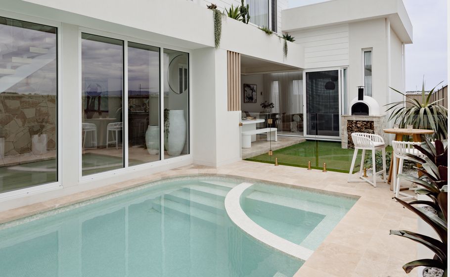 Breathe life into your outdoor entertainment area with Amber's stunning tiles and pavers