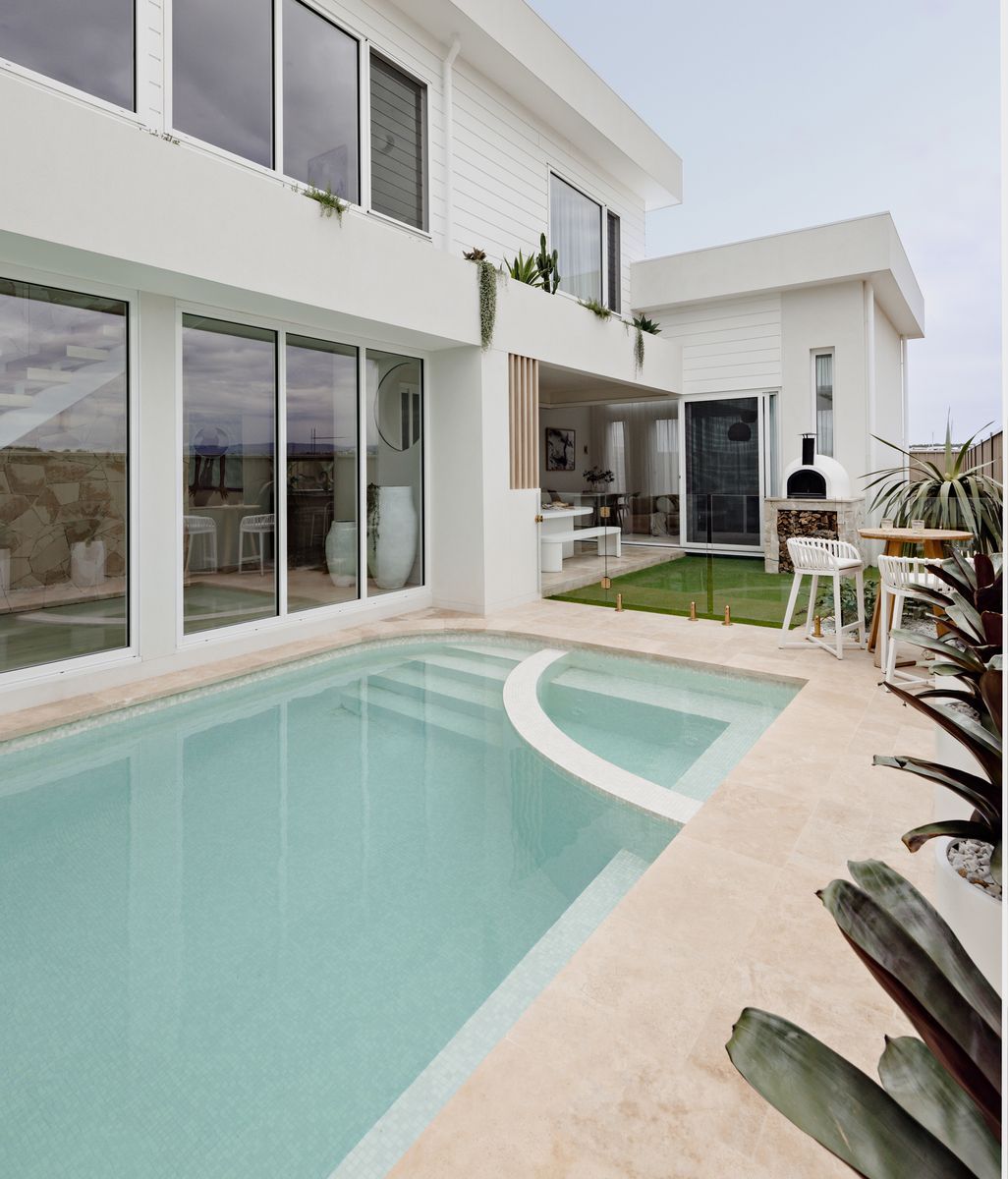 Breathe life into your outdoor entertainment area with Amber's stunning tiles and pavers