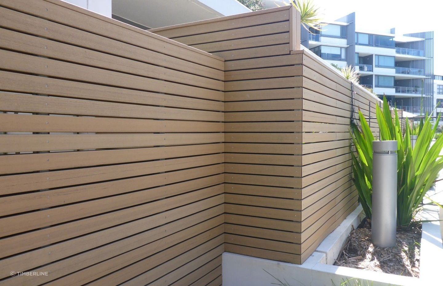 An attractive solution with ModSood Sahara Screening.