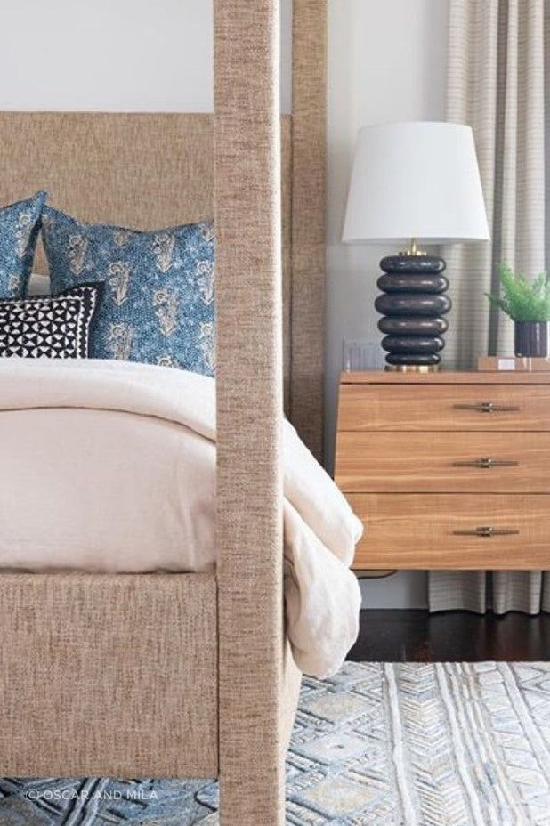 Kelly Wearstler Phoebe Stacked Table Lamp
by Oscar and Mila