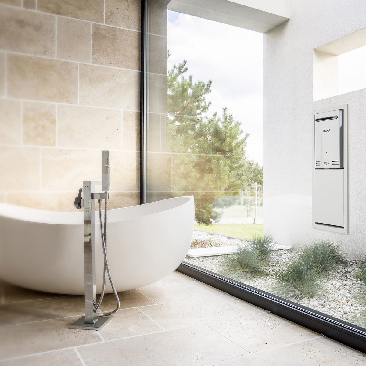 Comparing hot water heating systems: what’s best for Australian homes?