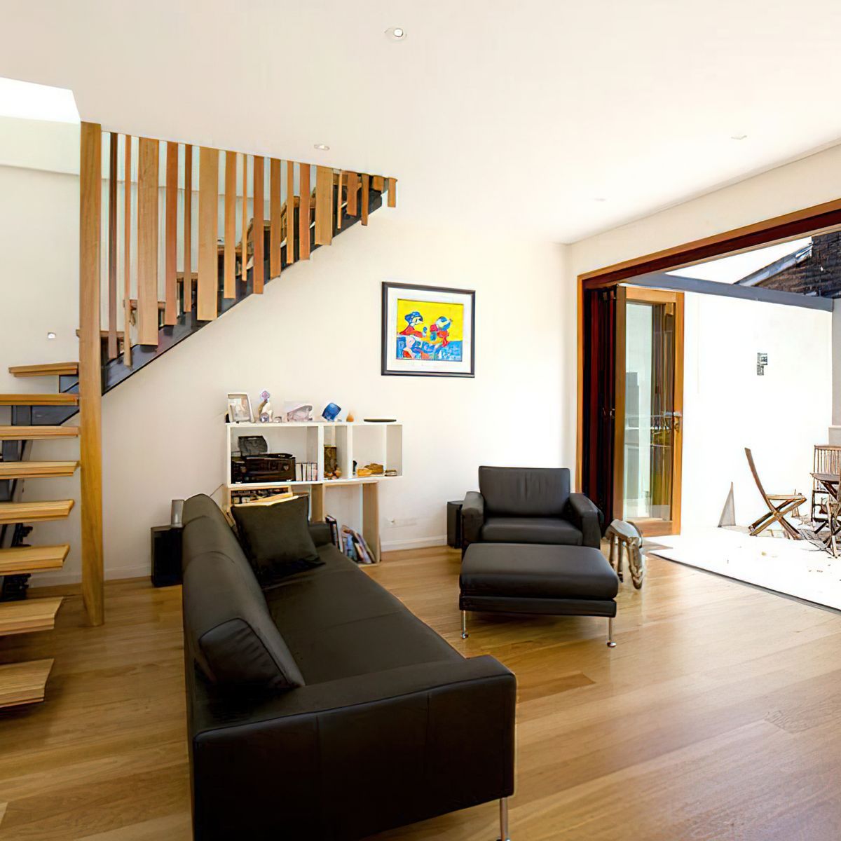 Hybrid flooring: Pros, cons, types and applications