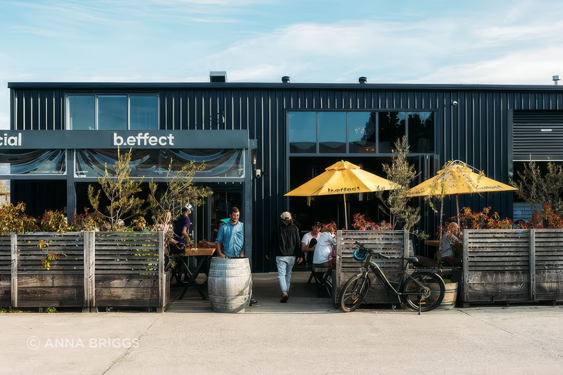 b.social Brewhall by Yoke.