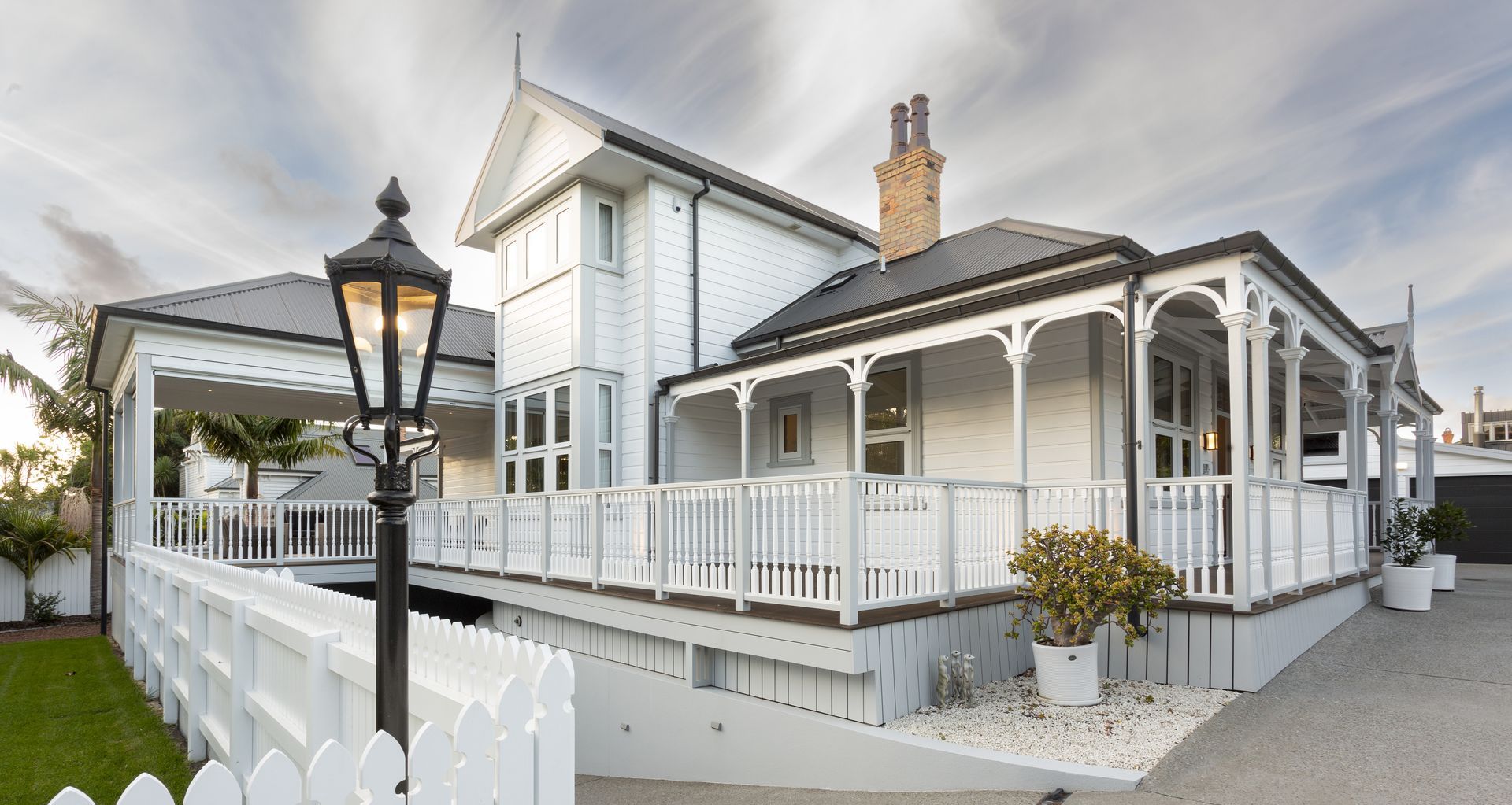 This stunning renovation by Broswick Builders on Auckland's North Shore showcases the meticulous work of the building team. Photo credit: Isaac Matz