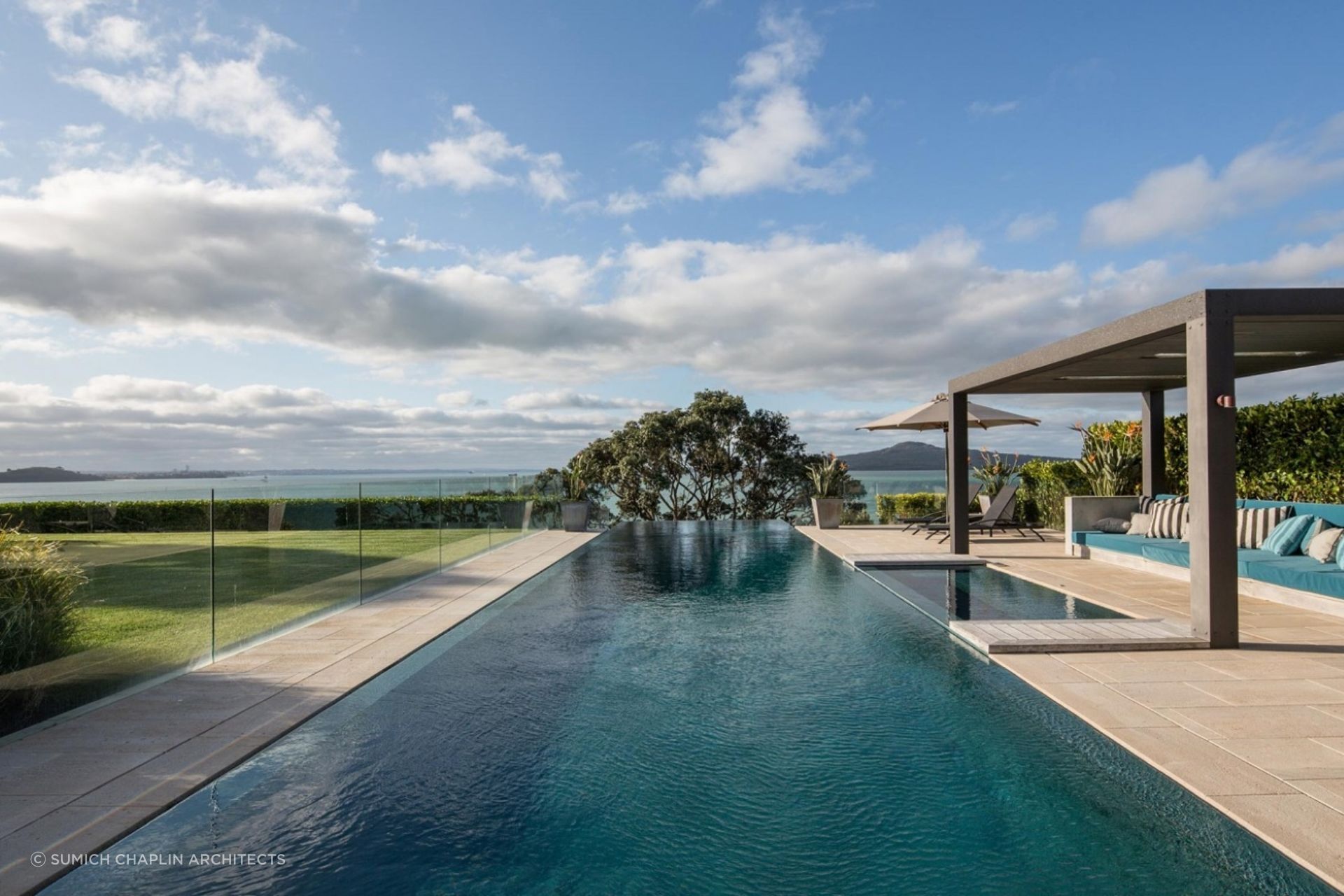 An idyllic use of a gazebo in this stunning property in St. Heliers. | Photography: Jeremy Toth