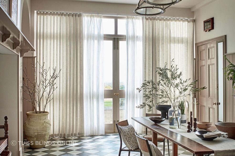 Tuiss-Blinds-Online-1-edited-1024x1024.jpg