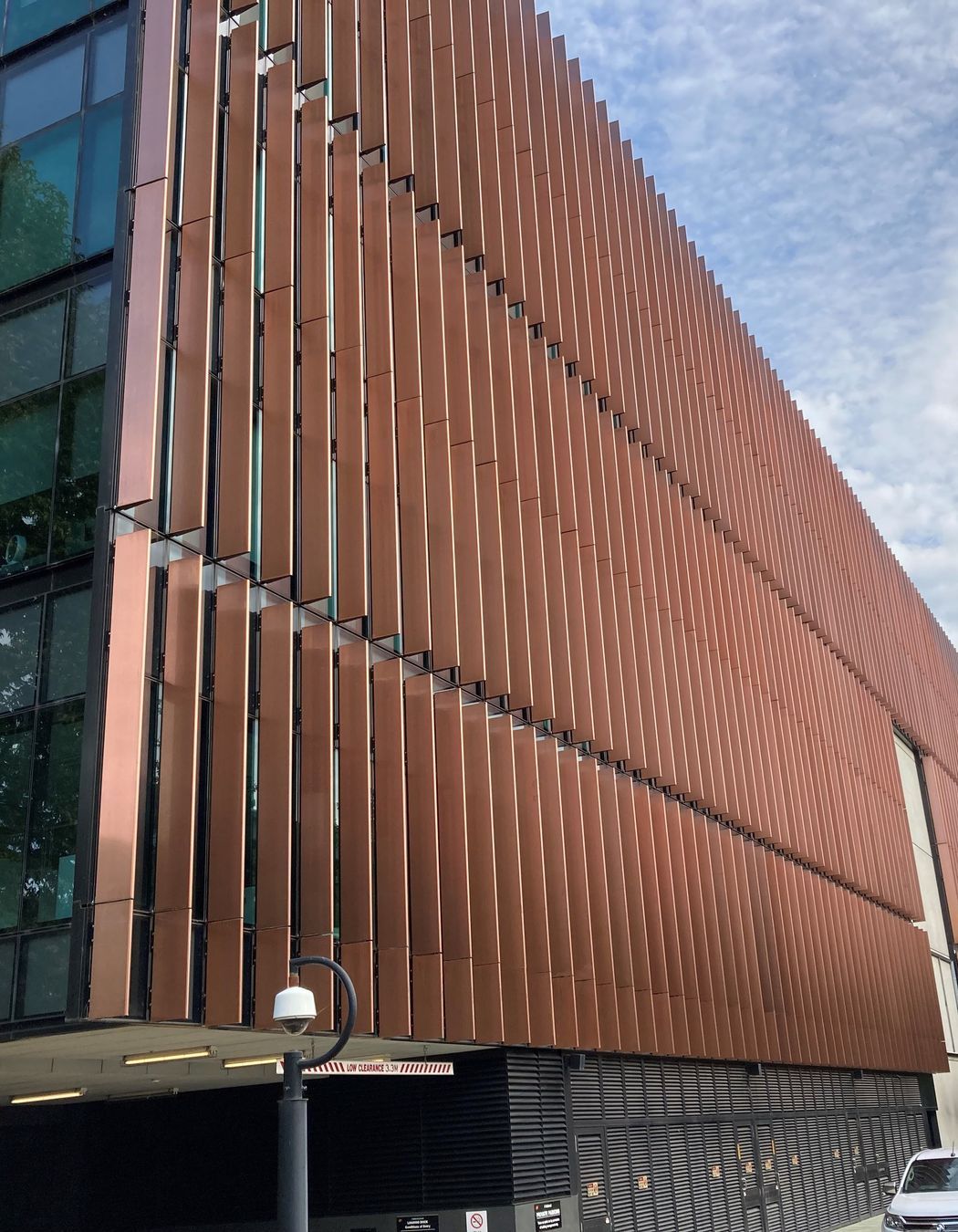 Aluminium cassette cladding emerges as a well-rounded, customisable, and practical cladding solution for commercial building exteriors. Featured product: Vitradual - Aluminium Cassette Cladding.