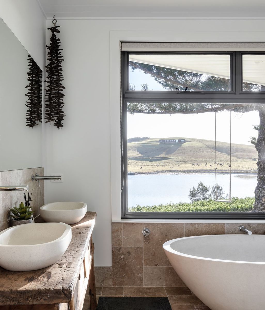 8 chic coastal bathroom ideas for the Australian home
