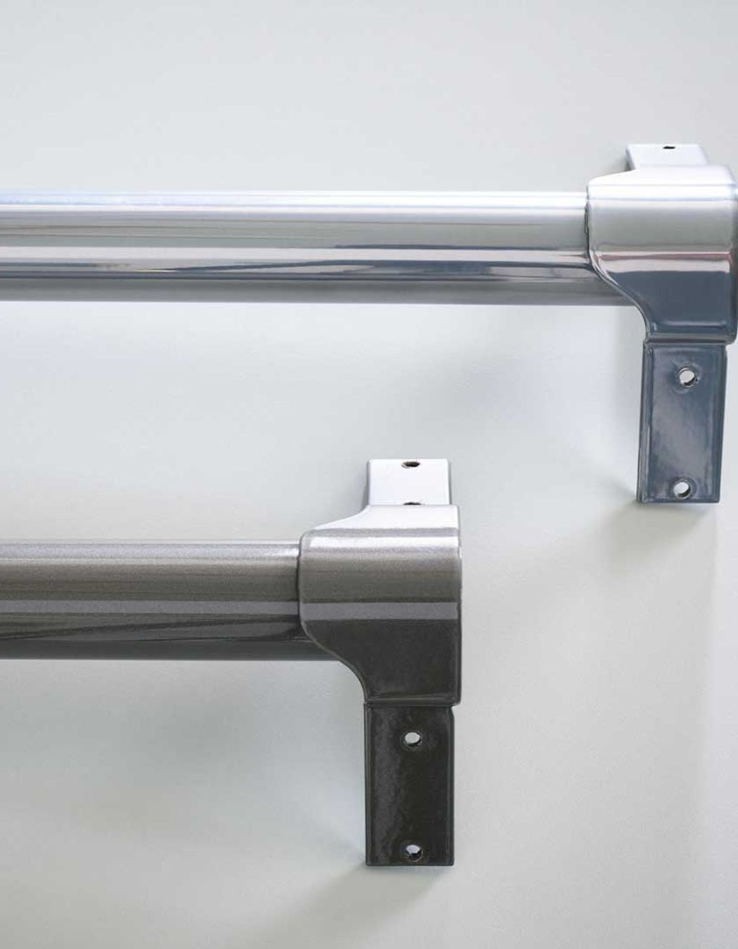 Flokk brand RBM have recently introduced new powder-paint colours to replace chromium plating, available in a deep grey colour (Steelgrey) as well as a shiny saturated colour (Metalsilver), both with high wear-resistant quality and both with a layer of transparent powder paint for extra wear protection