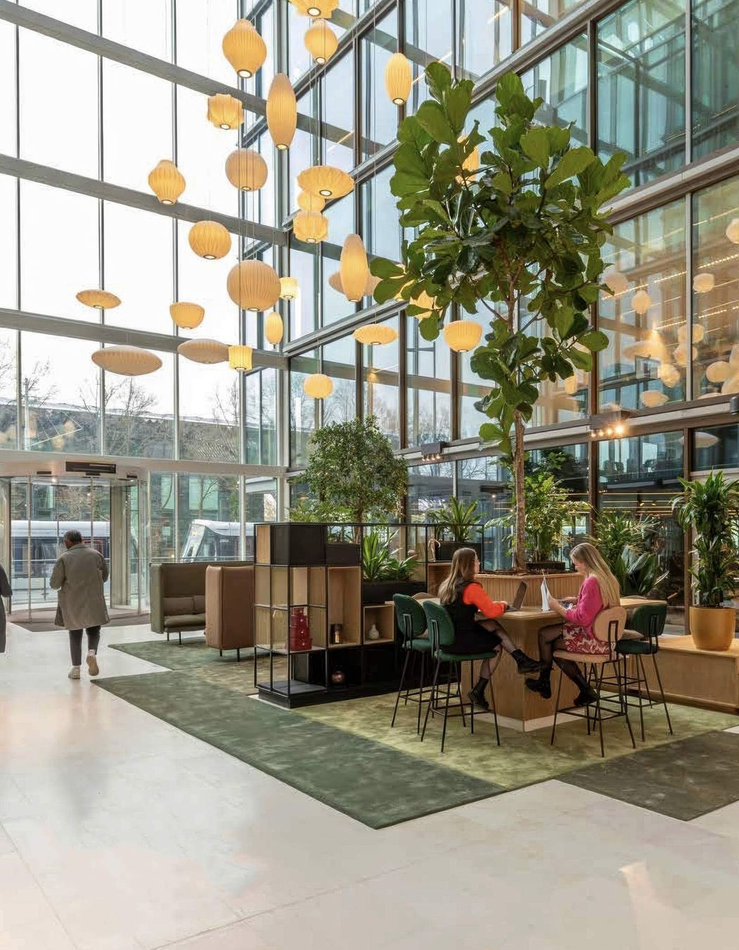 Van Besouw 2611, 2612 for World Trade Centre Amsterdam