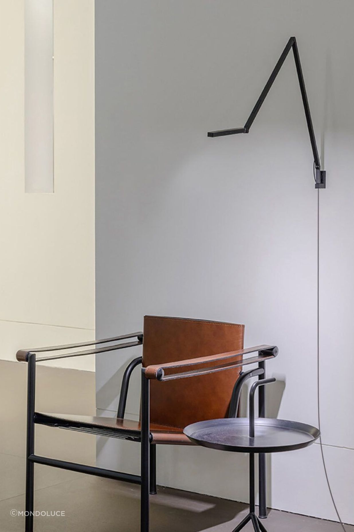 Untitled Linear Wall Lamp
by Mondoluce