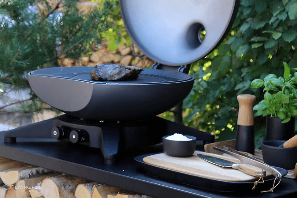 A natural gas grill is easy to light and quick to heat. Featured product: Forno Gas Medio