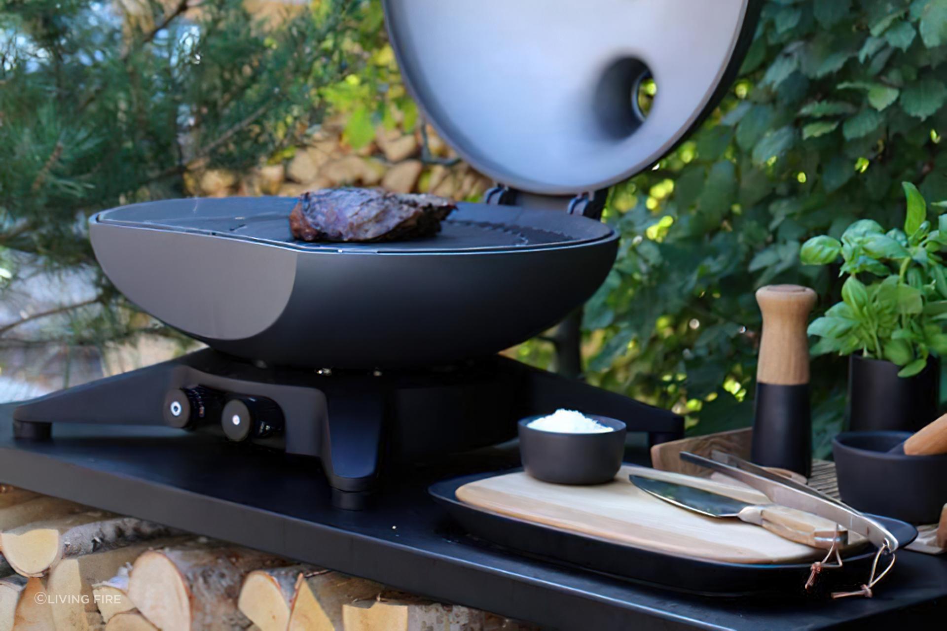 A natural gas grill is easy to light and quick to heat. Featured product: Forno Gas Medio