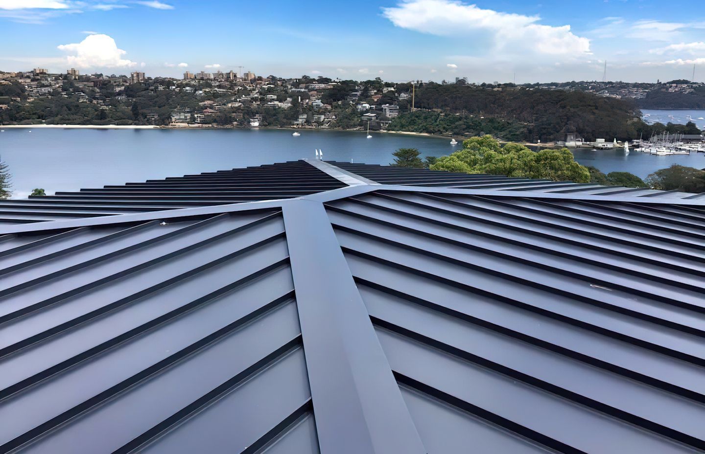 Snap-line 45® - Clontarf
By No.1 Architectural Panel Systems