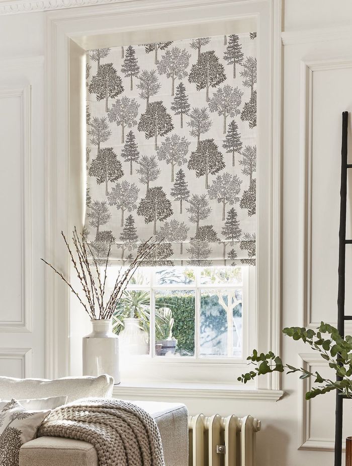 library-roman-blinds-coppice-parchment-1-1728876406.jpg