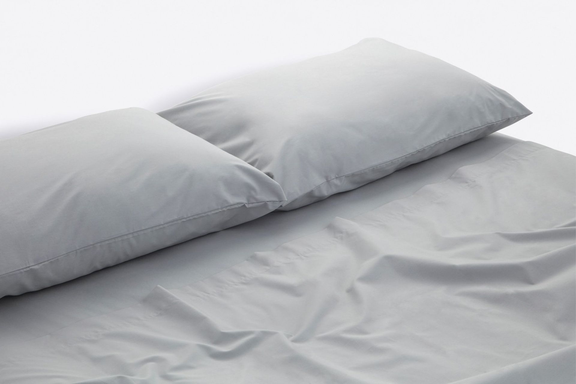 The elastic corners on fitted sheets provide a secure and snug fit to the mattress. Featured product: Pure Cotton King Fitted Sheet