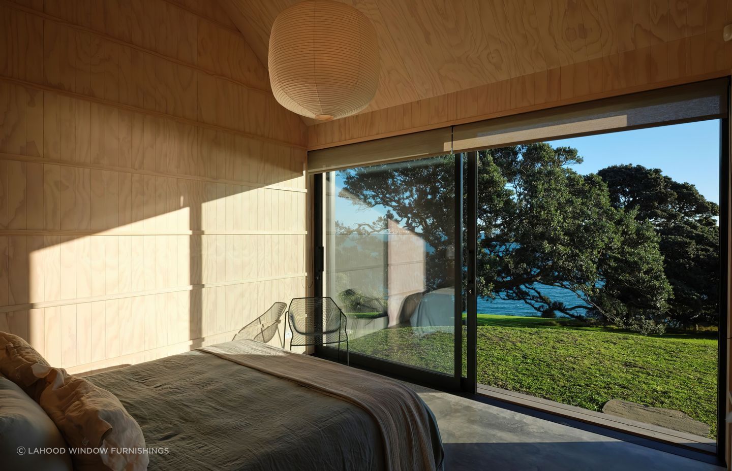 stevens-lawson-architectsmawhitibedroom-viewsphoto-mark-smith-1723431203.jpeg