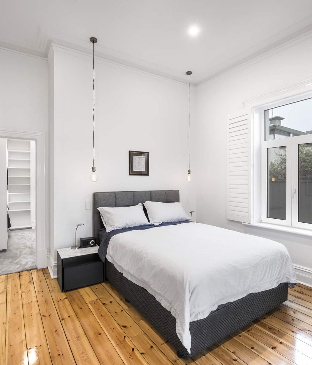 Flat sheet vs fitted sheet: pros, cons and differences