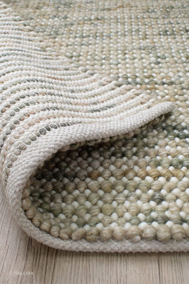 v2-Magic-Rug-Autumn-flip-Tallira-by-The-Rug-Collection-copy-1-800x1067.jpg