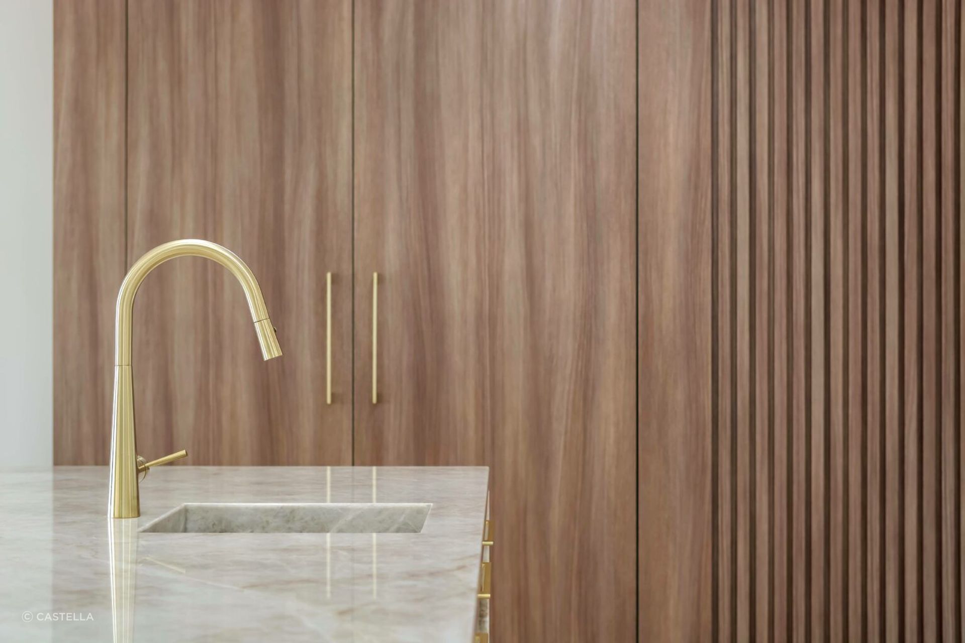 Cove Cabinet Handle in Brushed Brass