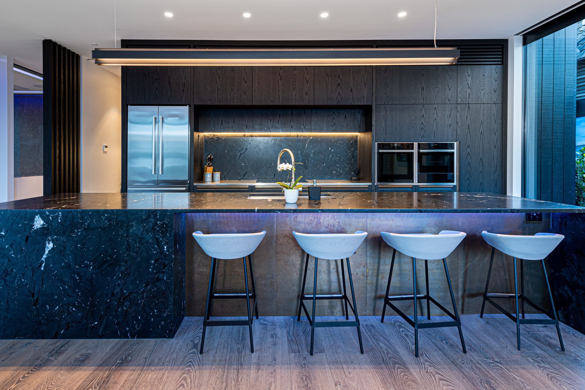 Customised Air Con Grille Enhances Luxury Kitchen