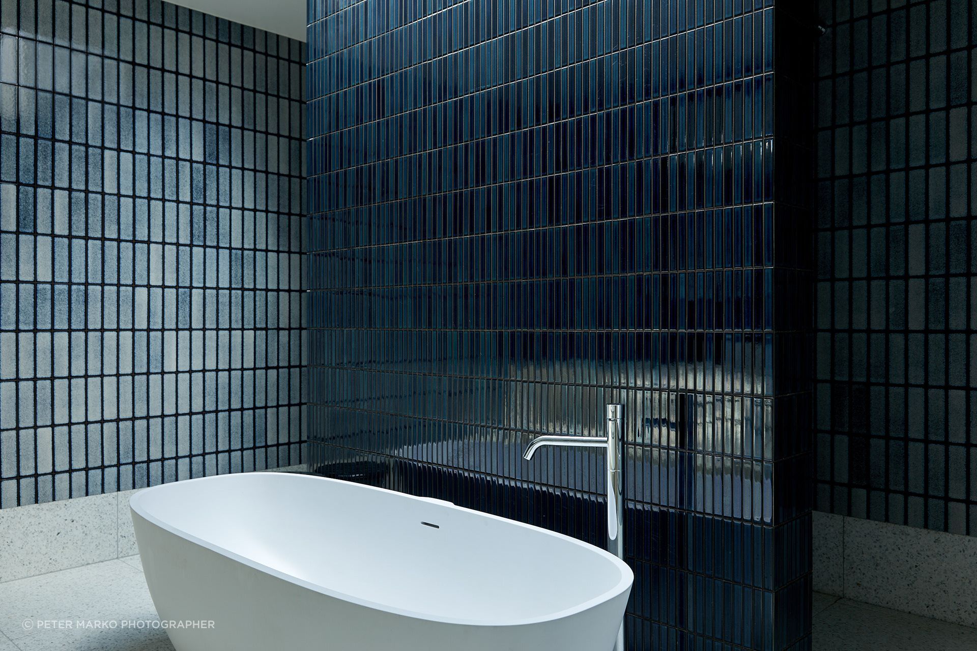 Bold tiles exude luxury at Malvern Residence
