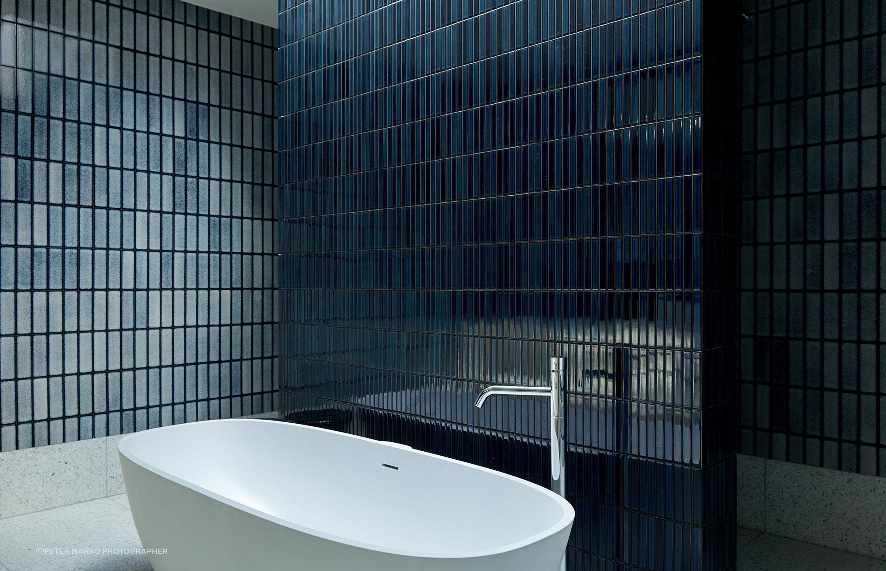 Bold tiles exude luxury at Malvern Residence