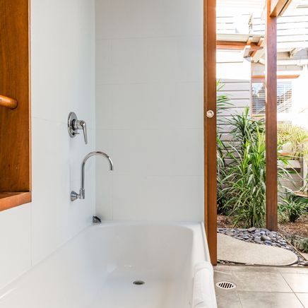 Renovating small bathrooms: the dos and don'ts