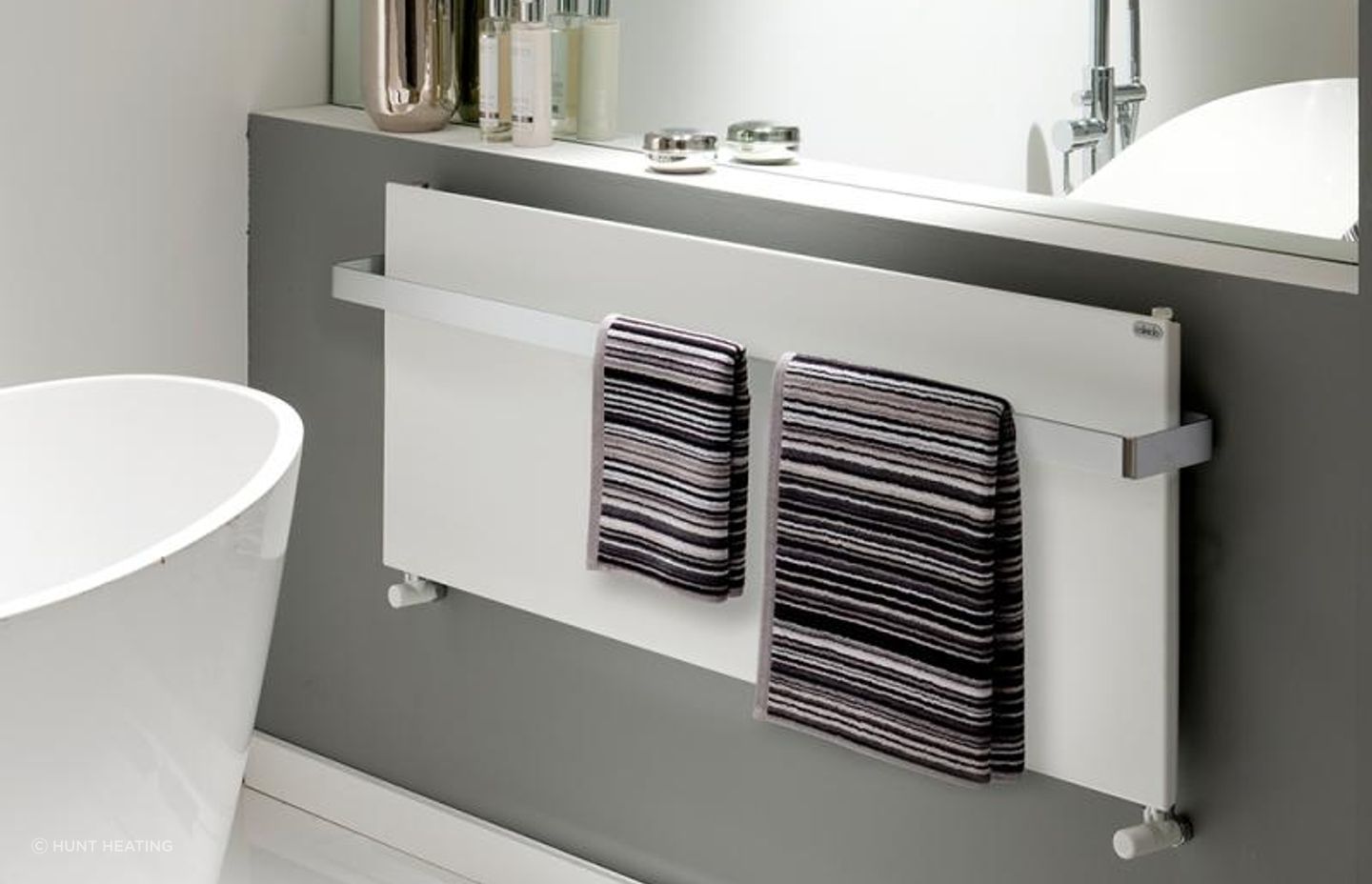 Matching towels on an Ice Bagno heated towel rail.