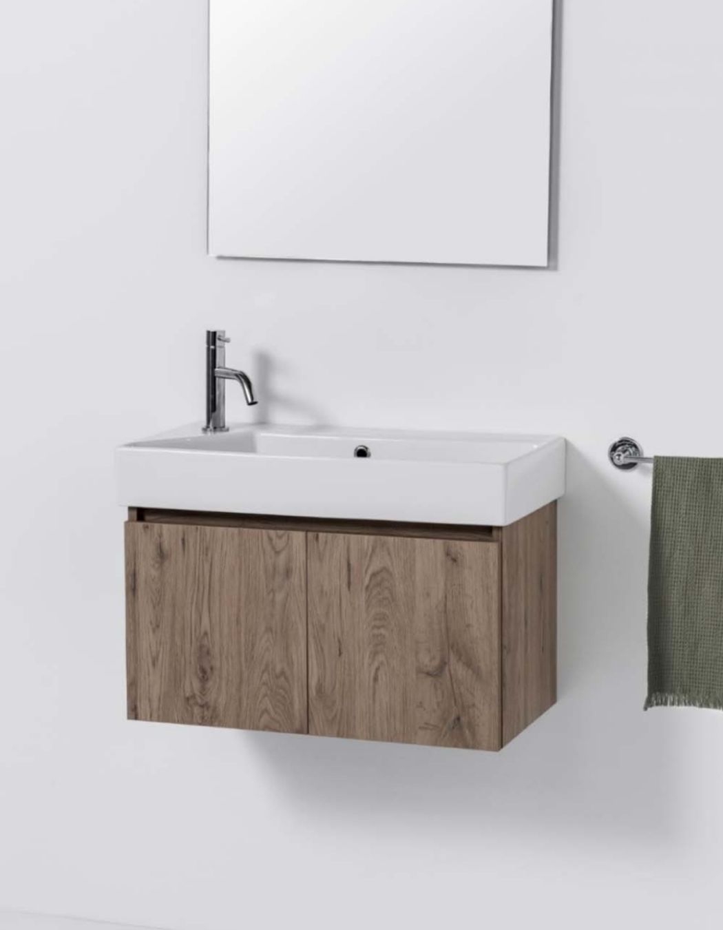 Tips for Maximising a Small Bathroom