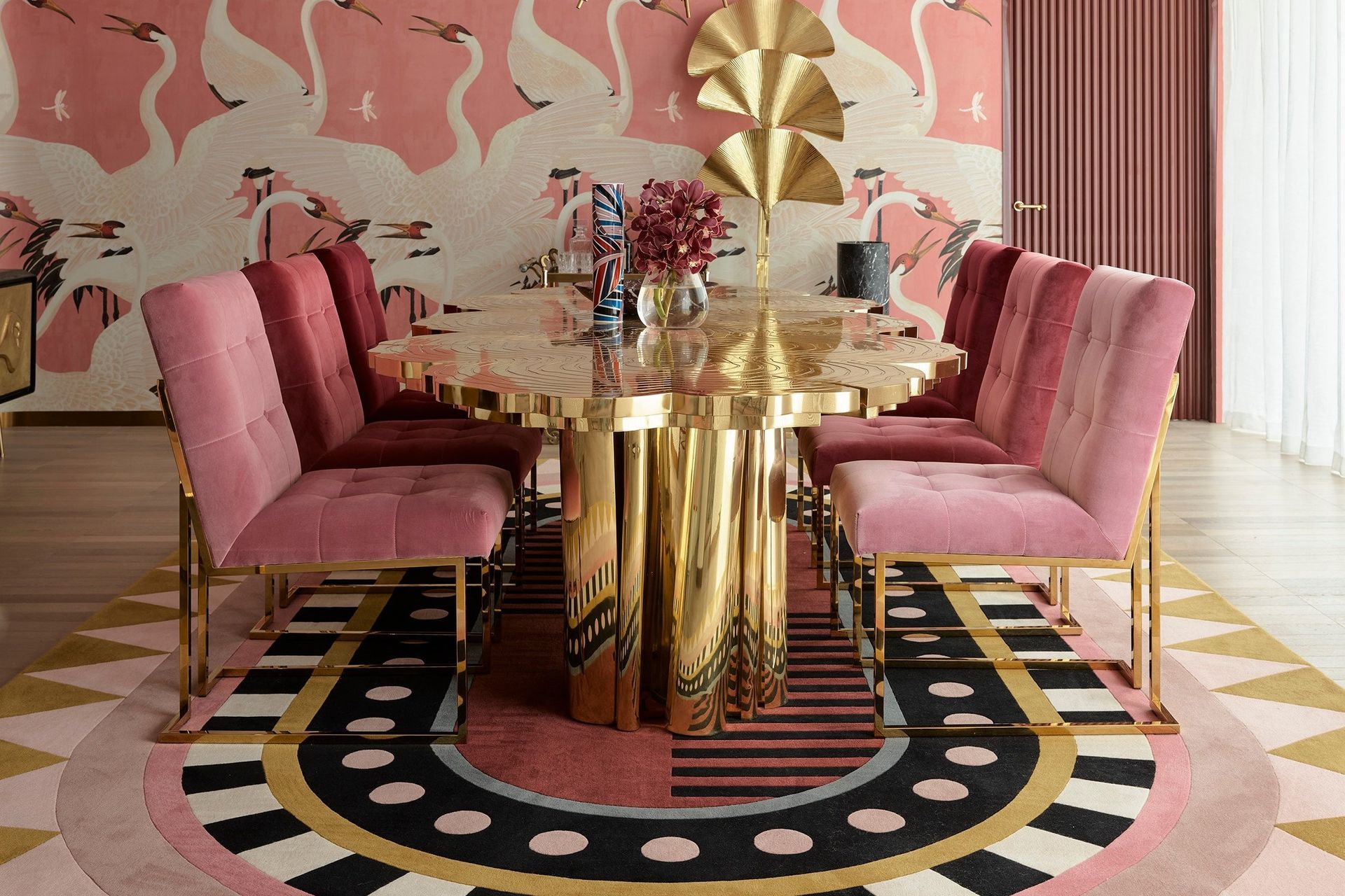 A custom mag rug like this allows you to carefully match your rug to the colours of your furnishings