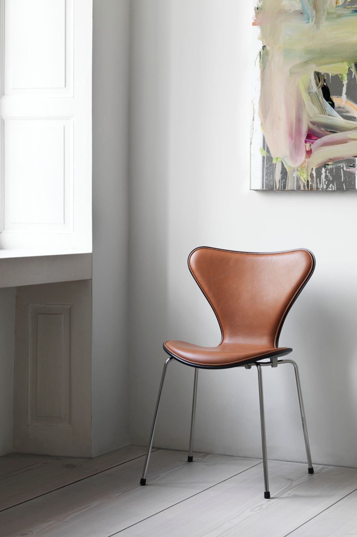 Fritz Hansen ‘3107 Chair’ by Arne Jacobsen