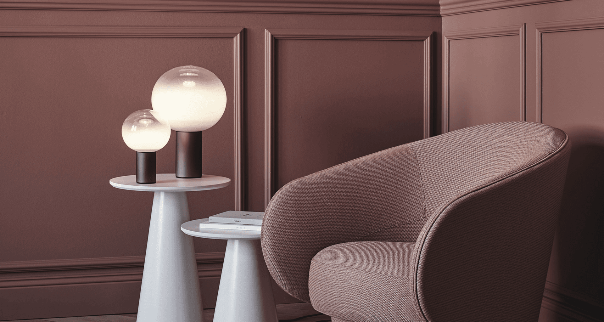 Laguna Table Lamp by Artemide from ECC.