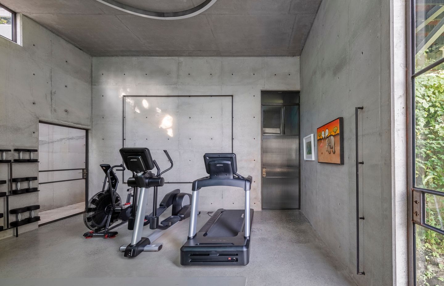 Carlotta Double Bay by Steel Window Design | Photography by Murray Fredericks