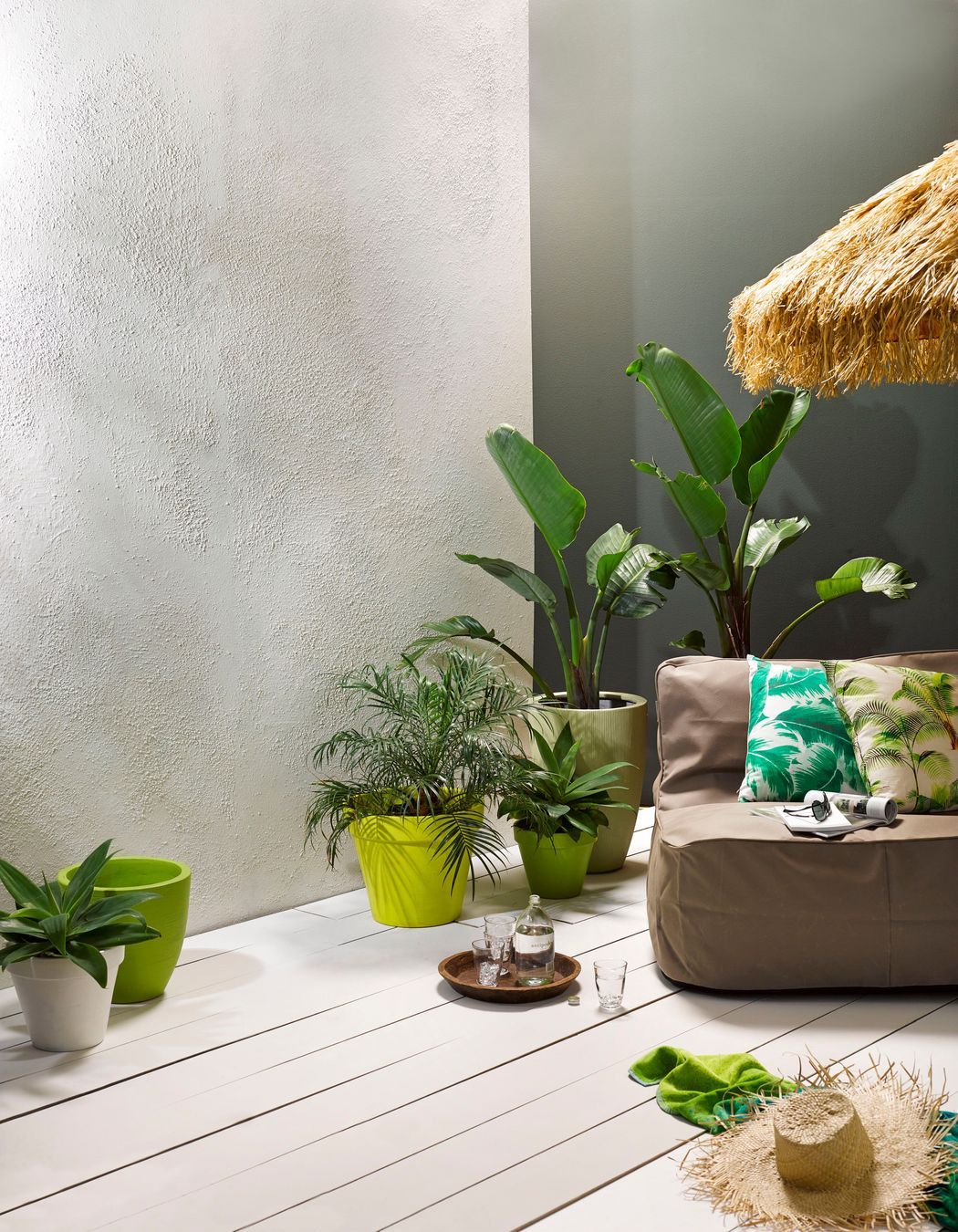 Deep dark greens perfectly contrast with lighter exterior elements.