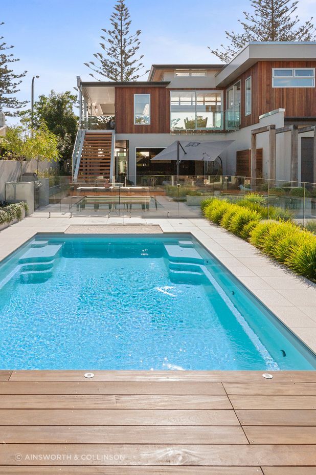 A true masterpiece of construction and expert design, this home has all the bells and whistles you would expect from a luxury beachfront property.