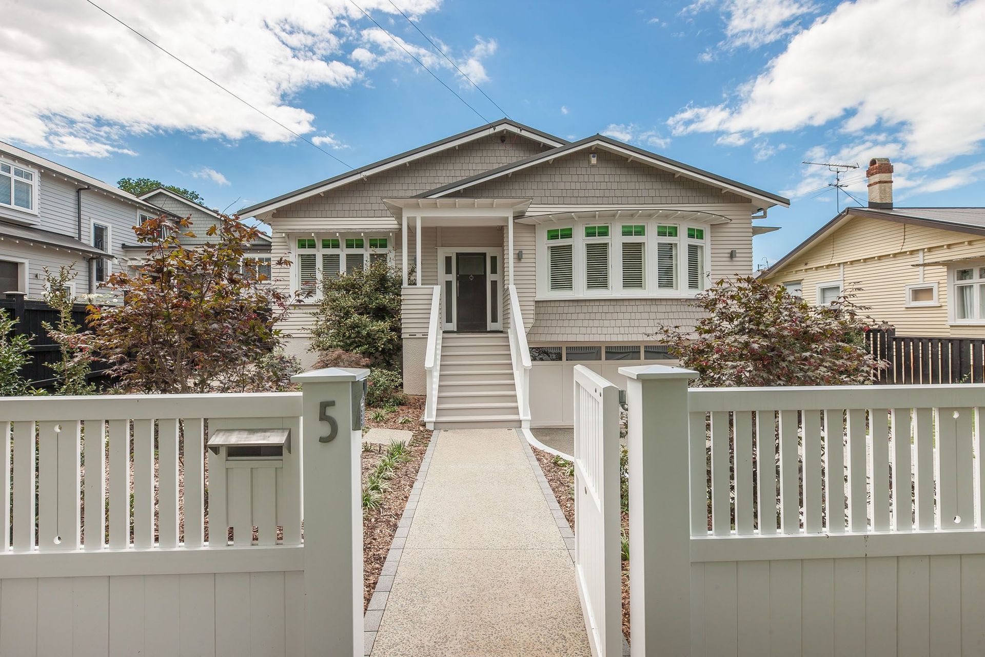 Its simple but timeless style has made the bungalow, like this fine example in Epsom, a highly sought after choice of home.