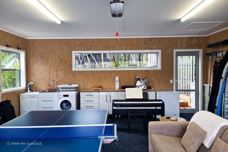 A base cabinet combo with a custom bamboo bench top was installed for a clean food prep and storage area.