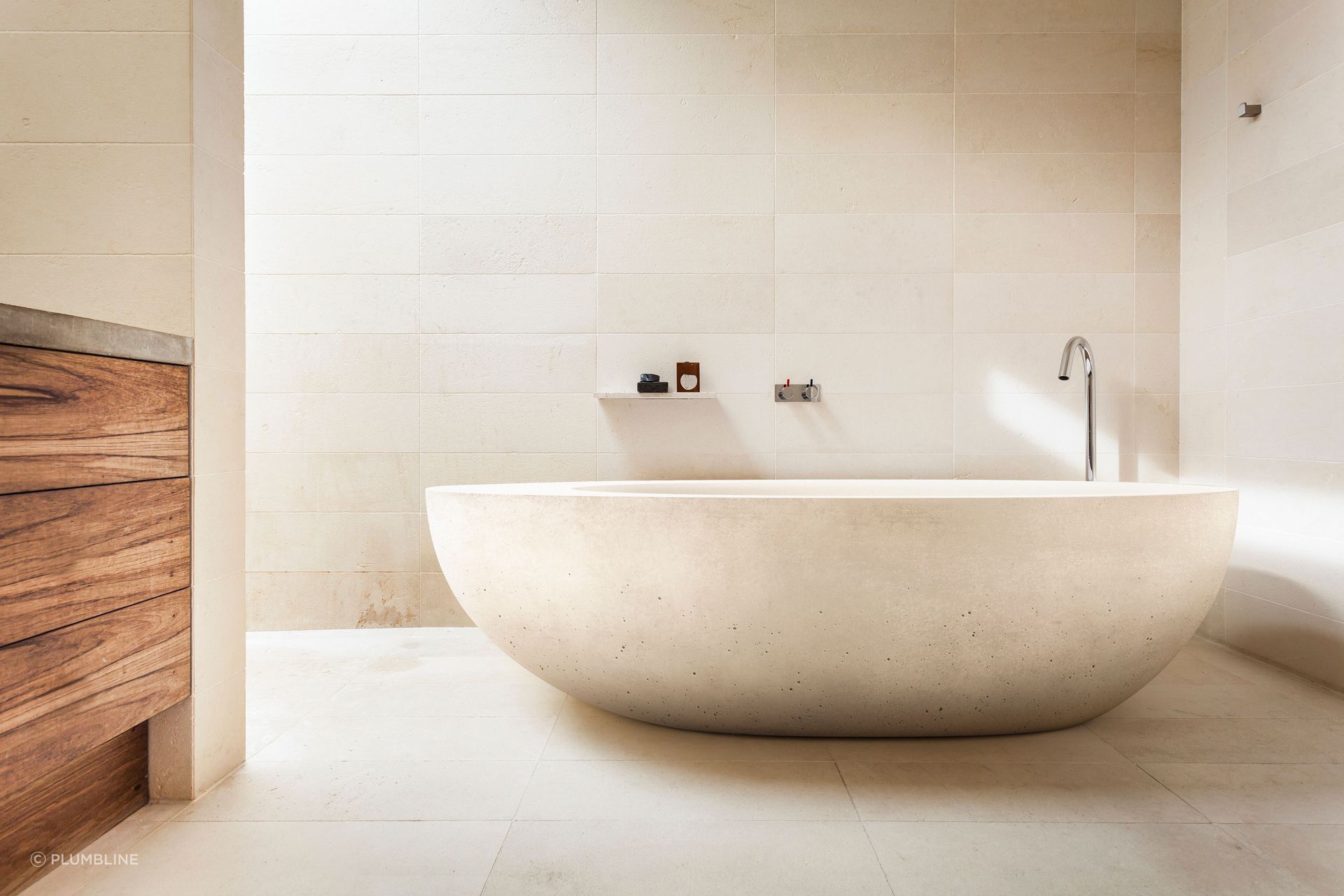 Baths come in all shapes and sizes with premium choices like the lavish Intra 1980 Freestanding Bath requiring ample space to do it justice