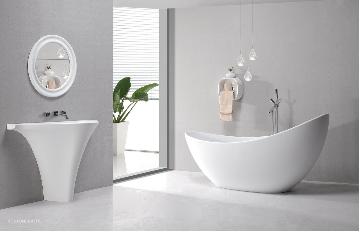 One of the many great things about a freestanding bath, like the B072 Large Hugi Bath featured here, is that it can be placed virtually anywhere in your bathroom.