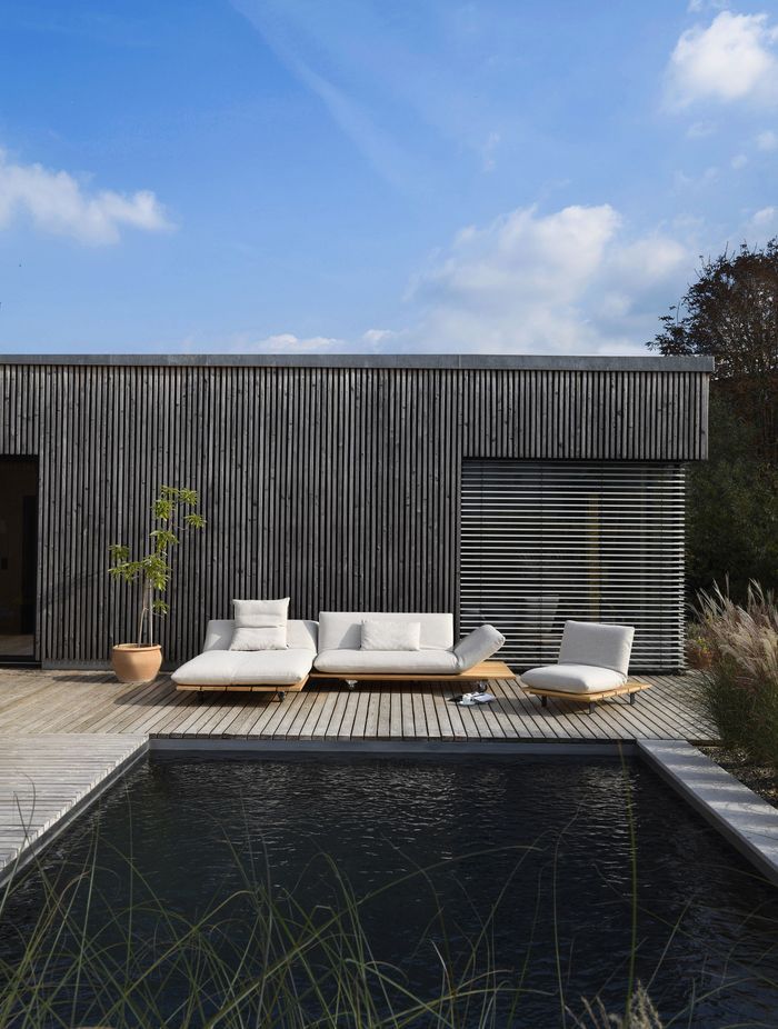 From indoor and outdoor furniture, to lighting, artwork, and more, Sarsfield Brooke's selection has been carefully curated.