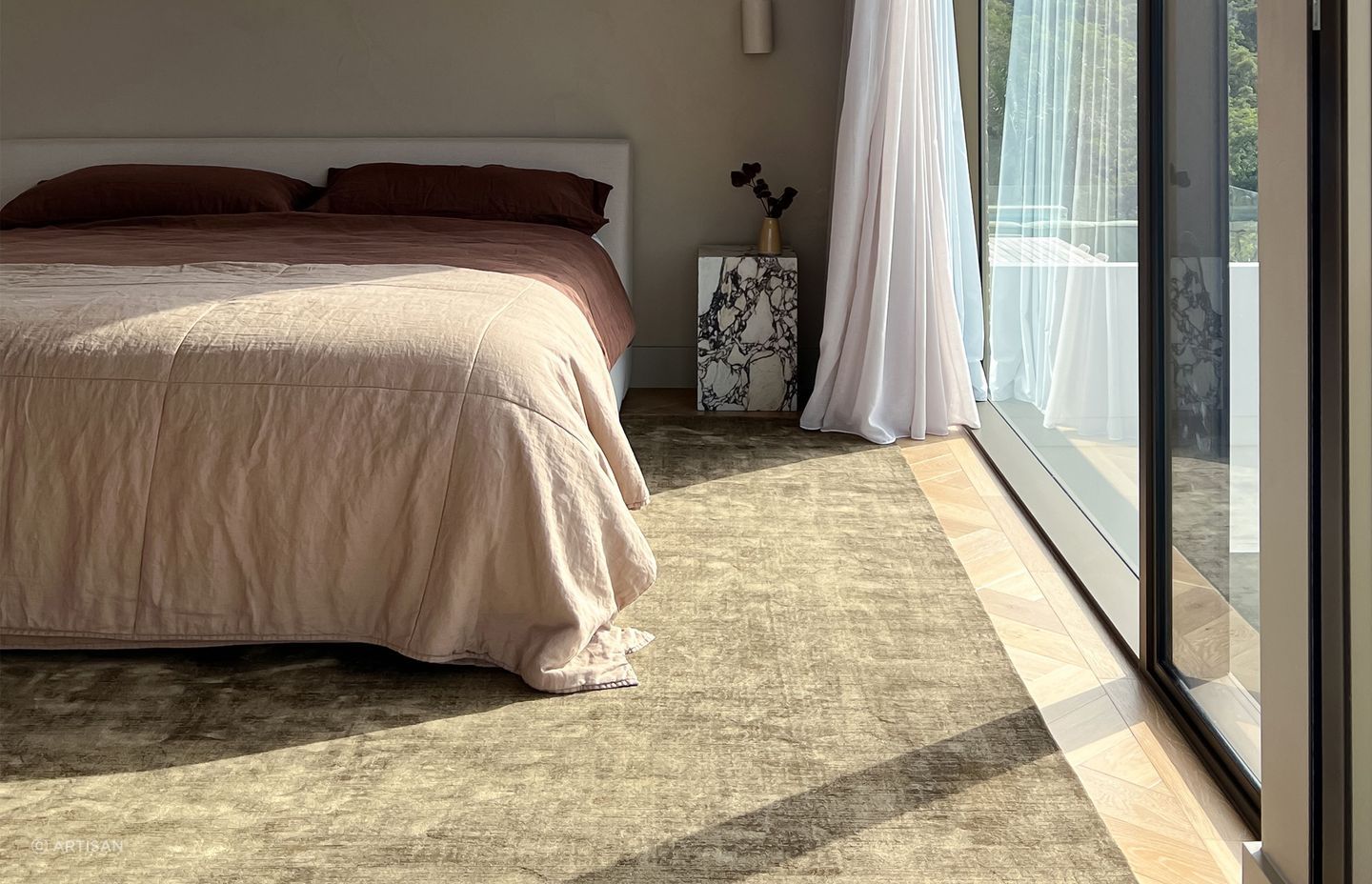 The muted greens of Portofino Moss are effortlessly calming.