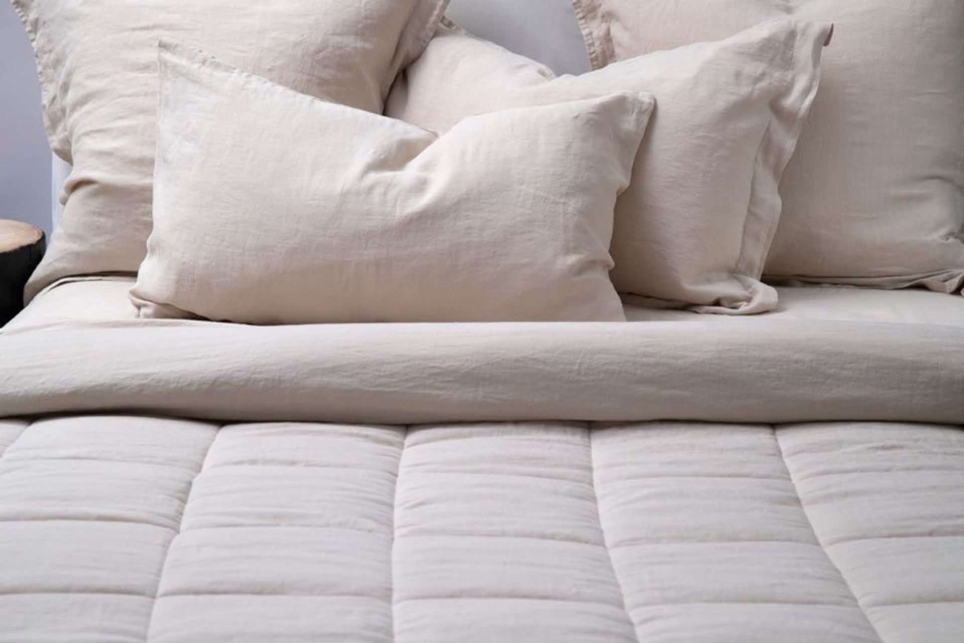 Pure linen stone-washed quilt filled with cotton in Stone by Bemboka